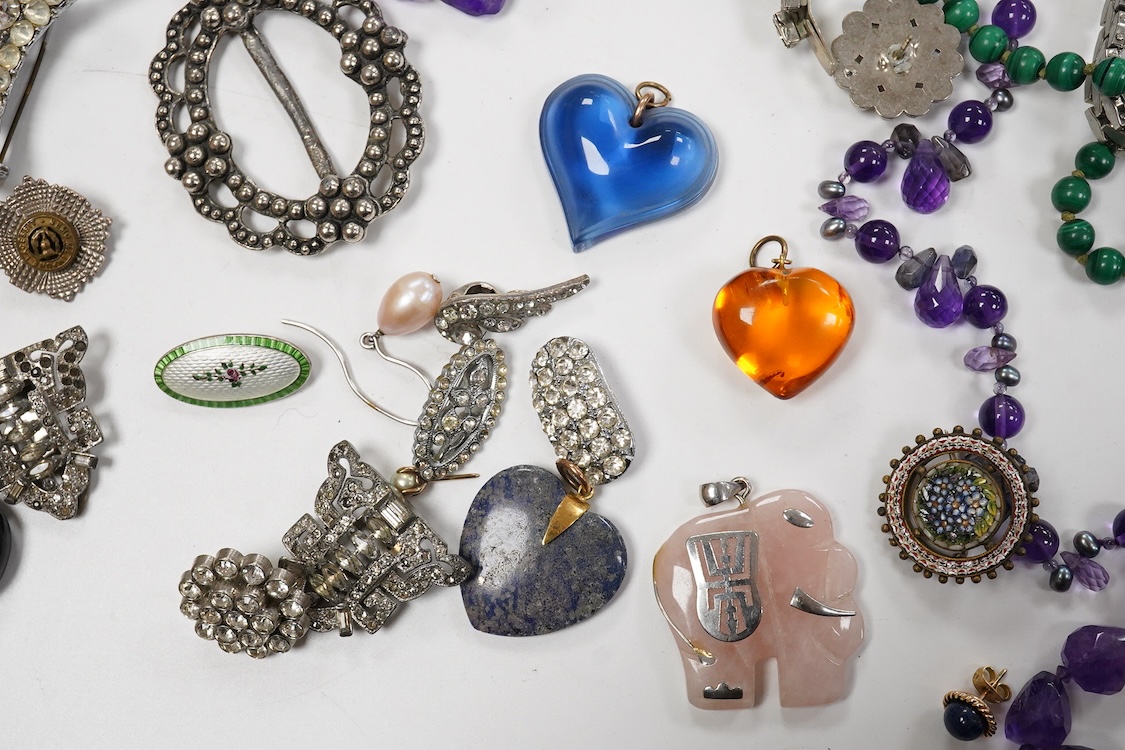 A 9ct and cabochon black onyx set pendant, on a 9ct chain, a 9ct and gem set ring and pair of 9ct and cultured pearl set ear clips, together with other items including costume jewellery, a silver bangle and a silver book